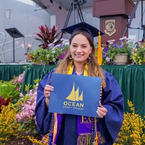 hailey sadowski graduating